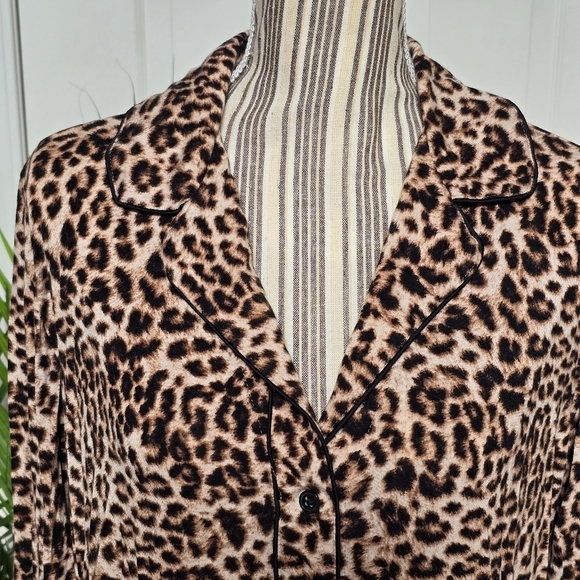 Soma Intimates Women’s Leopard Print Cool Nights Long-Sleeve Sleep Shirt Size L - Picture 5 of 6